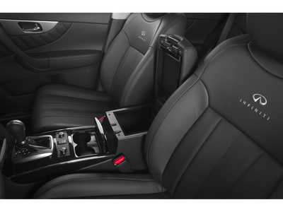 2015 INFINITI QX70 Base