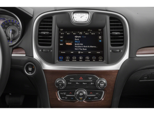 2018 Chrysler 300 C