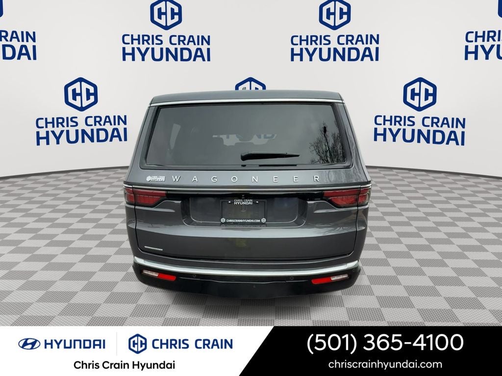 2023 Jeep Wagoneer Base