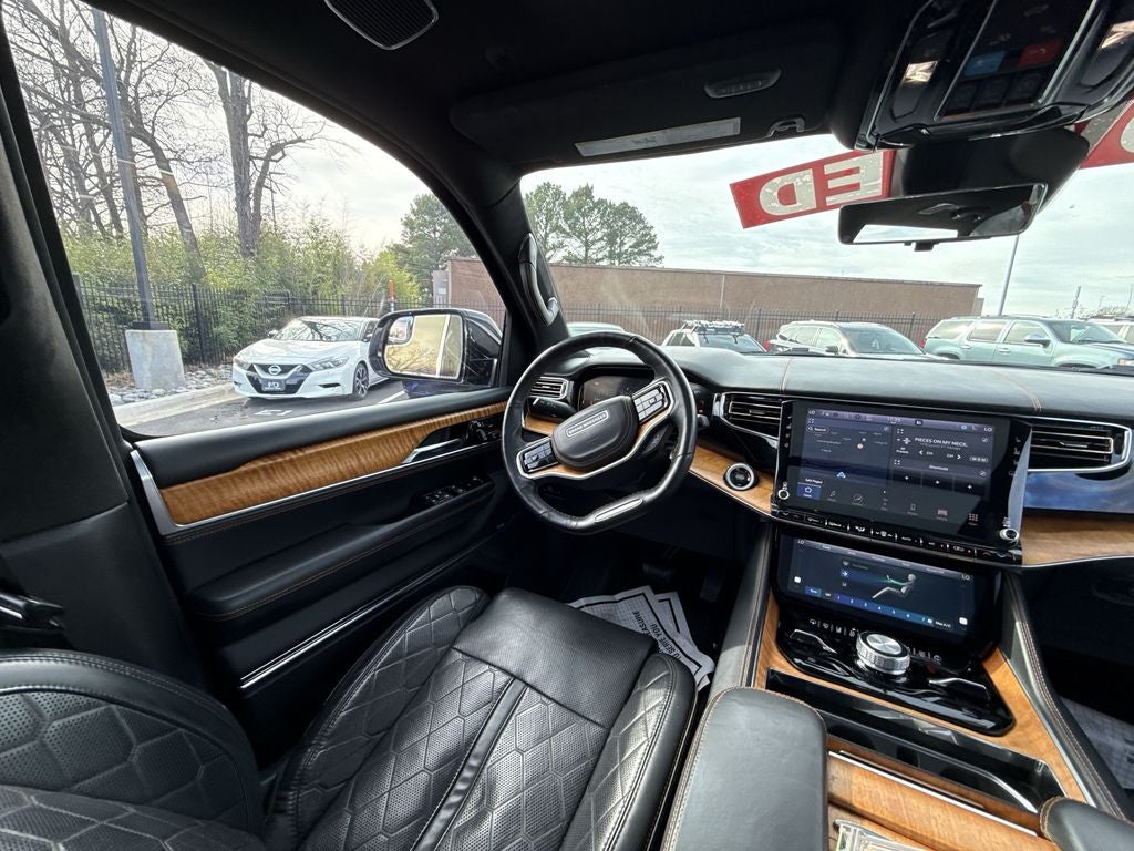 2022 Jeep Grand Wagoneer Series III