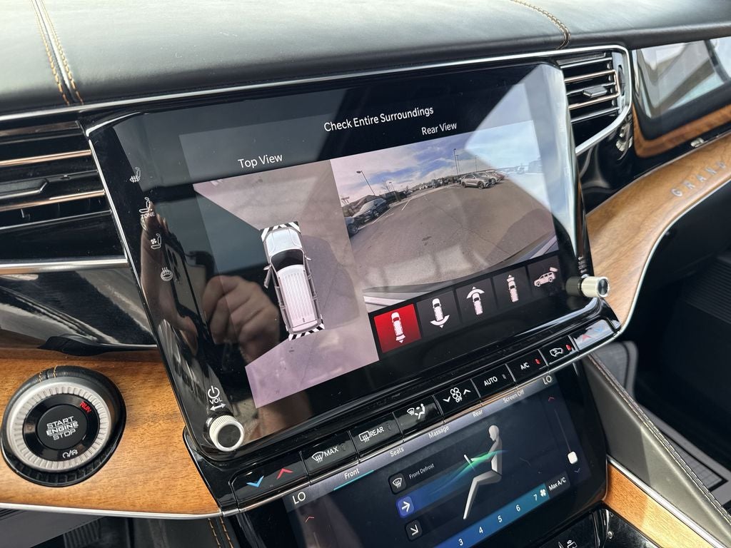 2022 Jeep Grand Wagoneer Series III