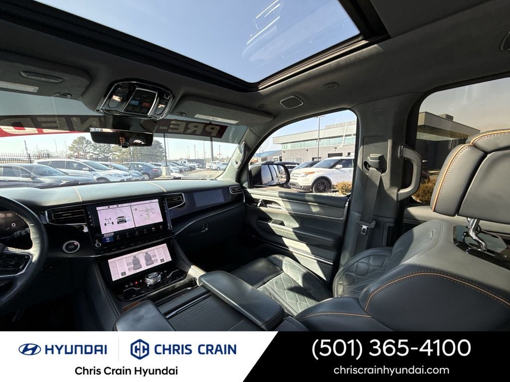 2023 Jeep Grand Wagoneer Series III