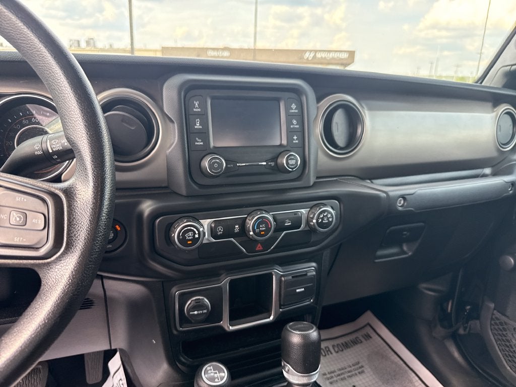 2020 Jeep Gladiator Sport