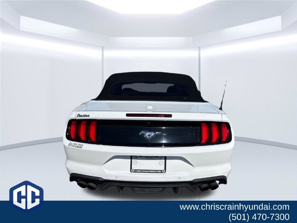 2022 Ford Mustang EcoBoost