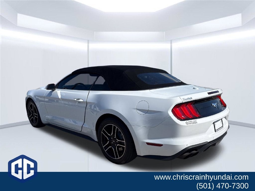 2022 Ford Mustang EcoBoost
