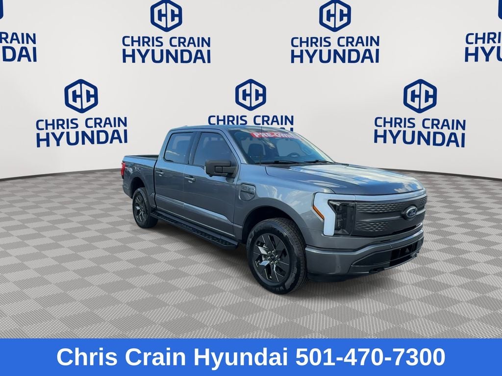 2023 Ford F-150 Lightning XLT