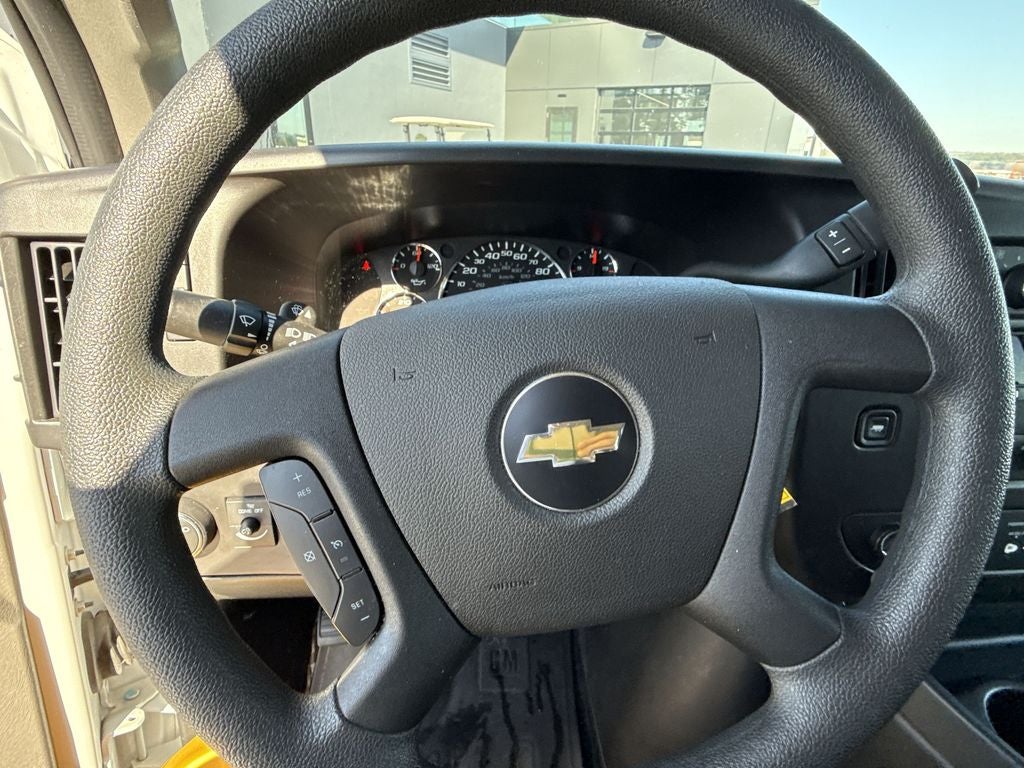 2023 Chevrolet Express 3500 LS Passenger