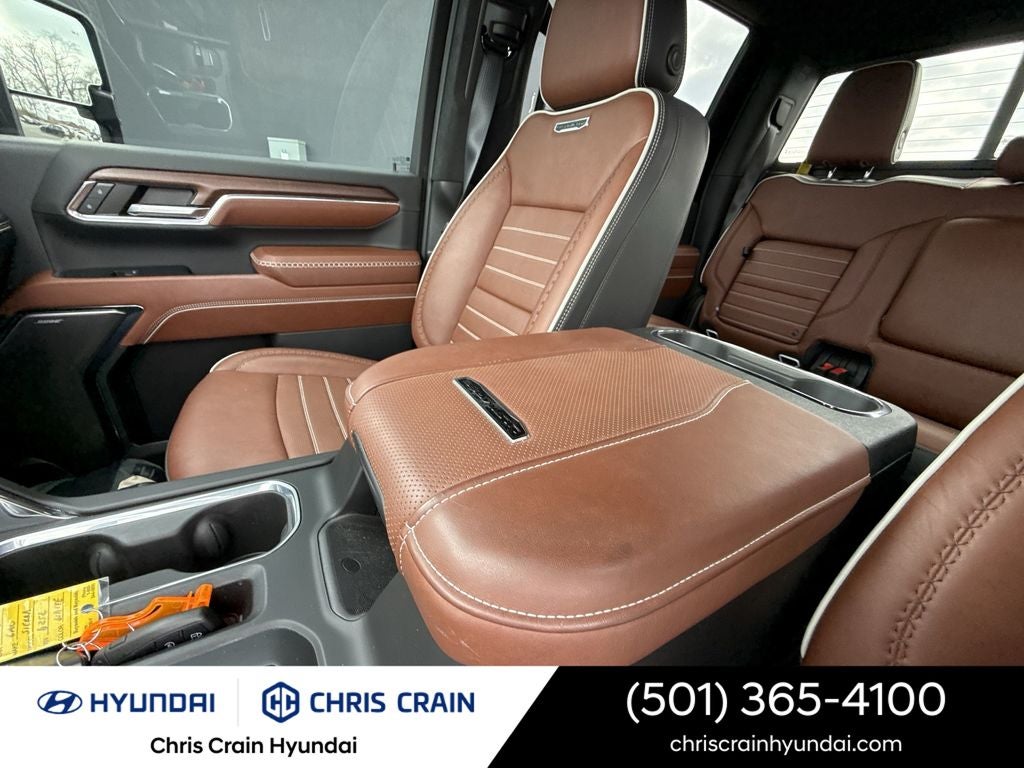 2024 GMC Sierra 3500HD Denali Ultimate