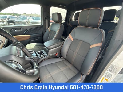 2025 GMC Canyon AT4