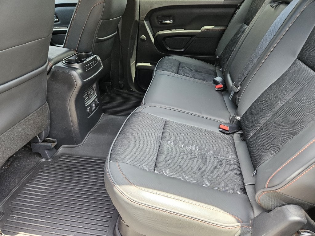 2024 Nissan Titan PRO-4X