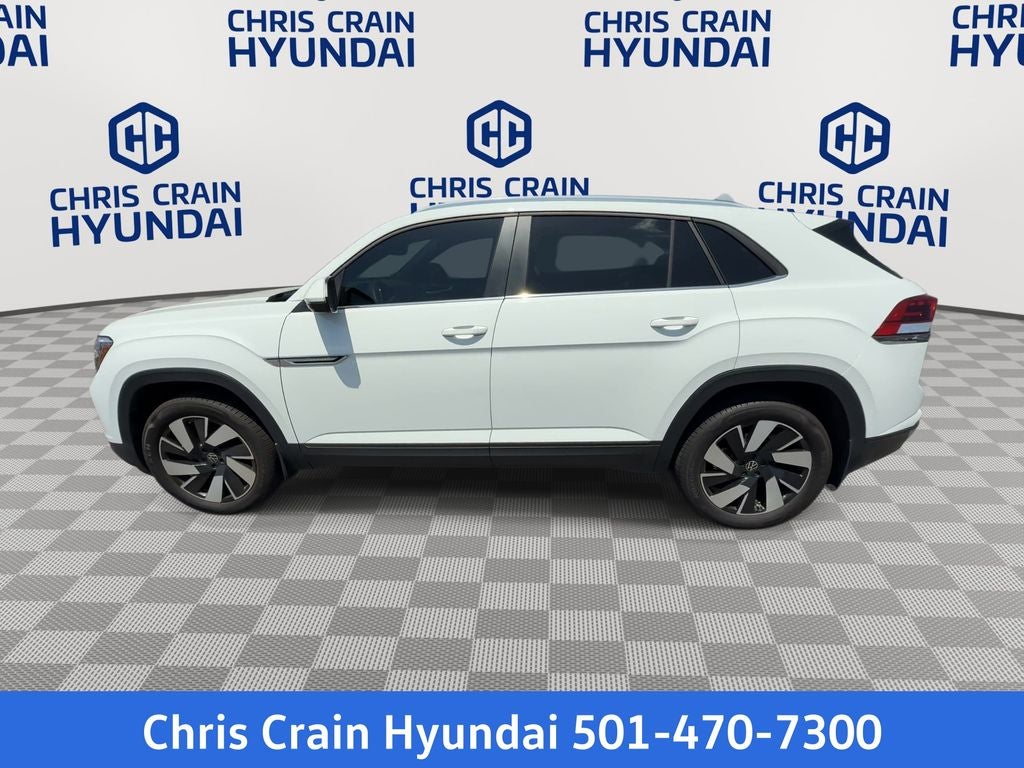 2025 Volkswagen Atlas Cross Sport 2.0T SE w/Technology