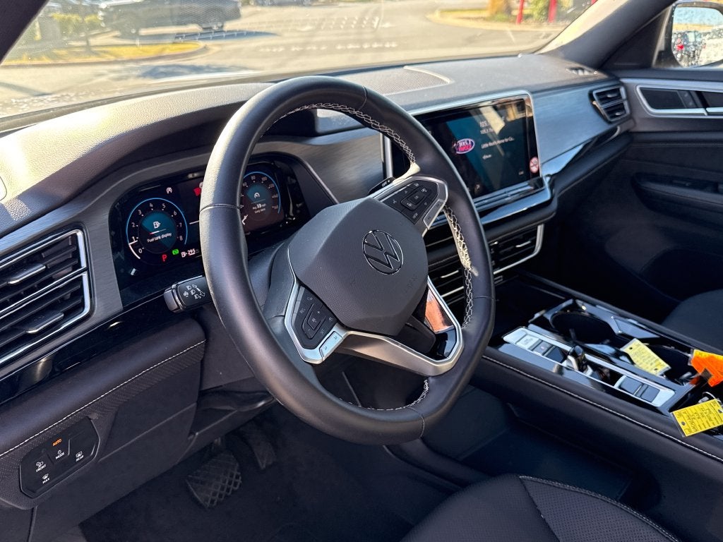 2026 Volkswagen Atlas Cross Sport SE w/Technology