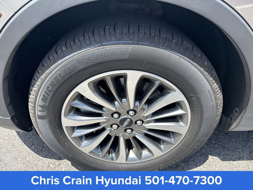 2020 Lincoln Nautilus Standard