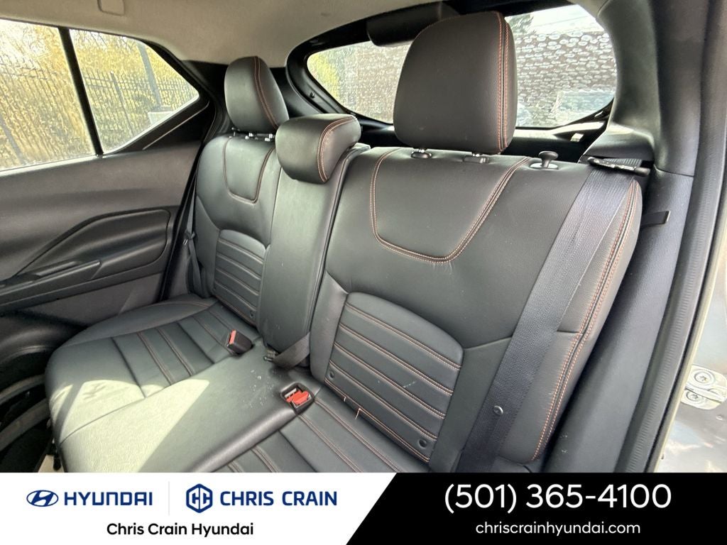 2019 Nissan Kicks SR