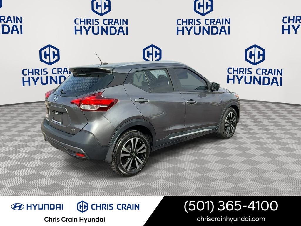 2019 Nissan Kicks SR