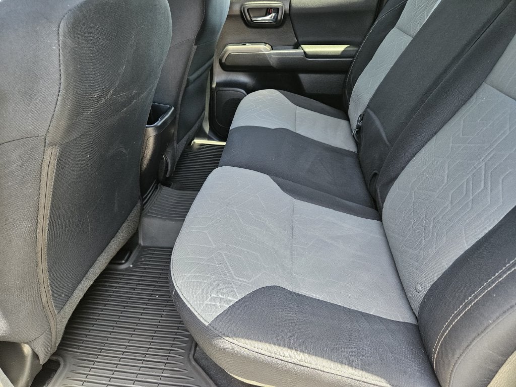 2022 Toyota Tacoma TRD Sport V6