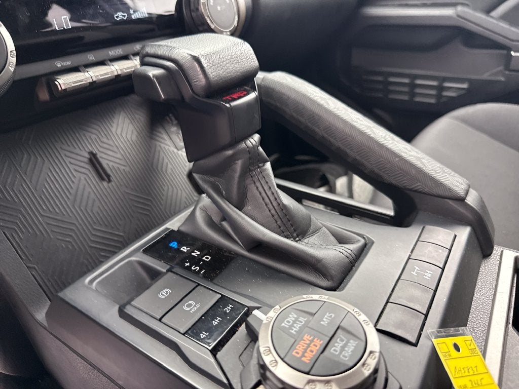 2025 Toyota Tacoma TRD Off-Road