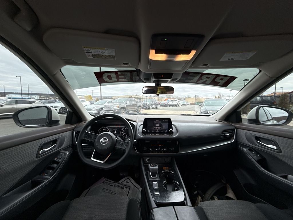 2021 Nissan Rogue SV