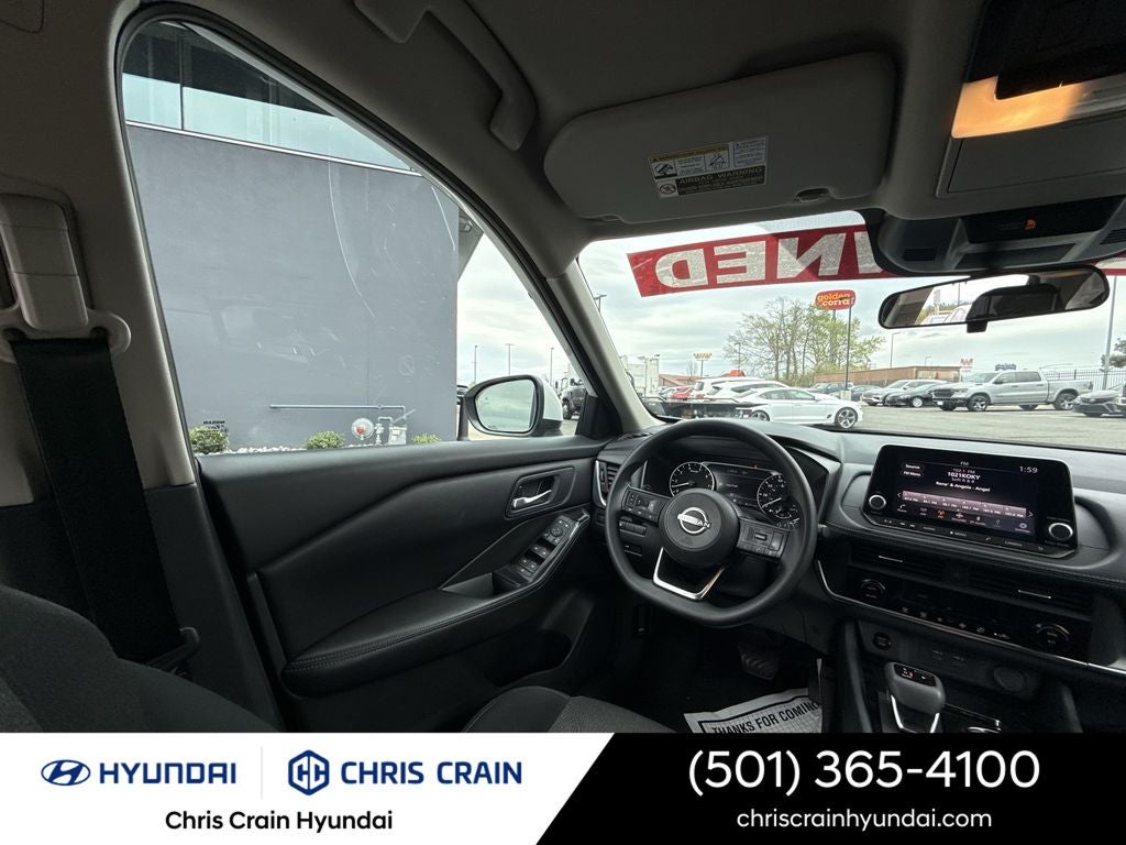 2024 Nissan Rogue SV