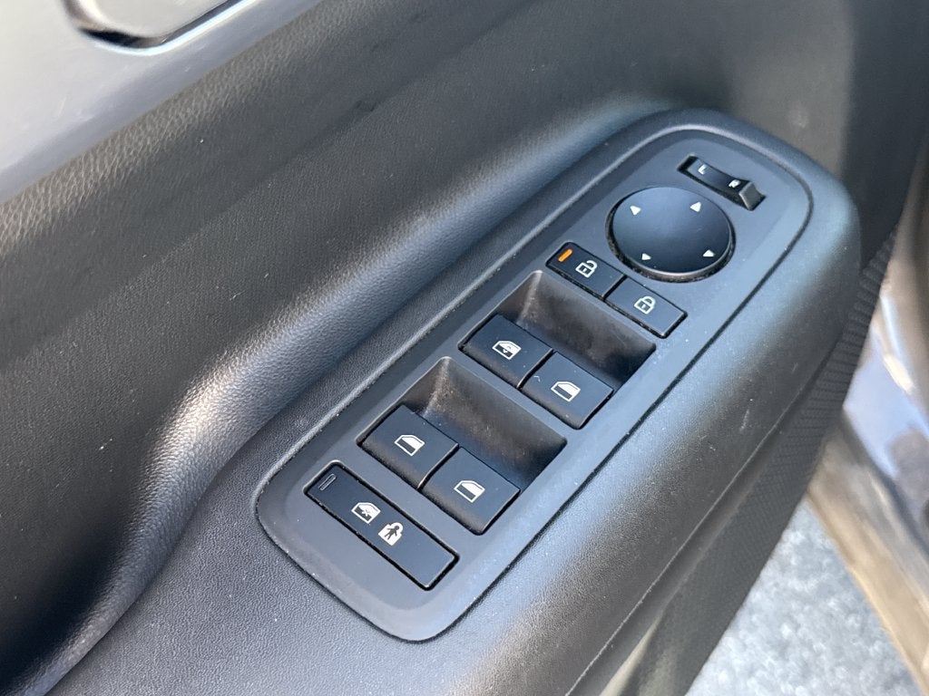 2025 Hyundai Santa Fe SE
