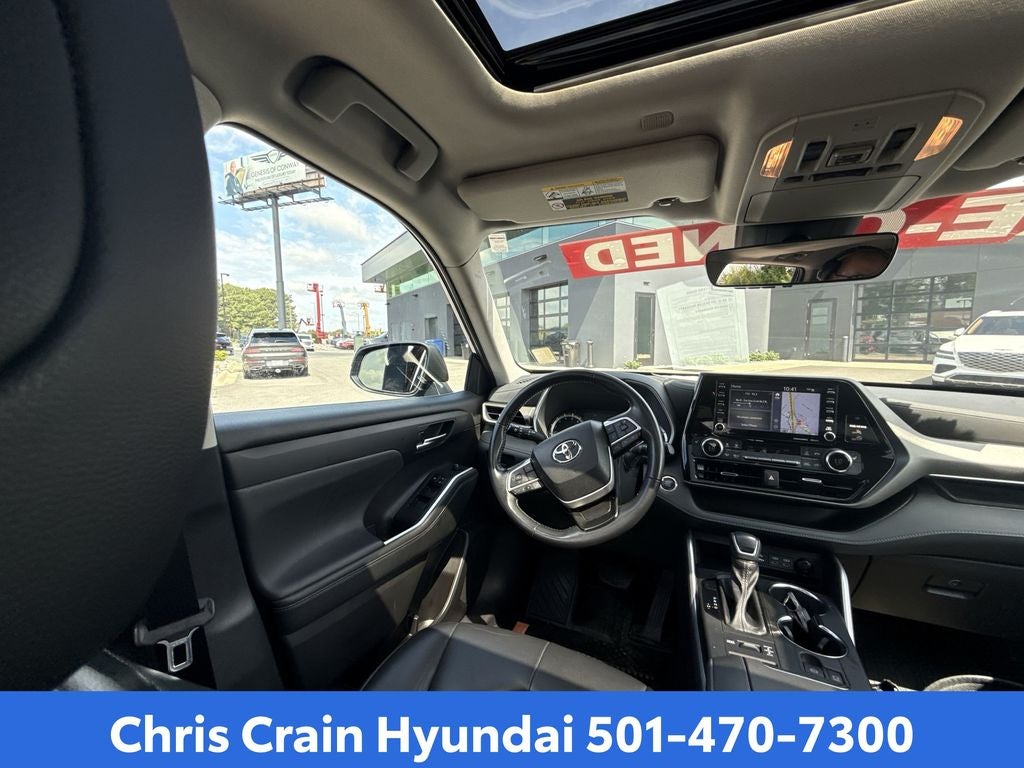 2022 Toyota Highlander XLE