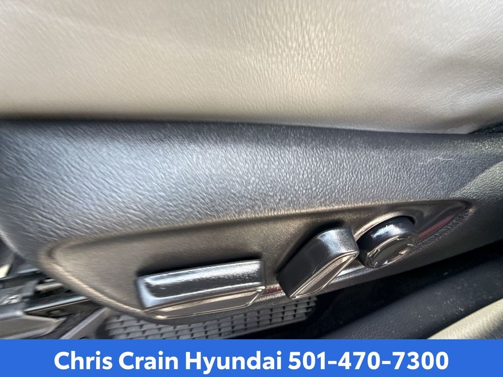 2024 Toyota Sienna XLE 8 Passenger