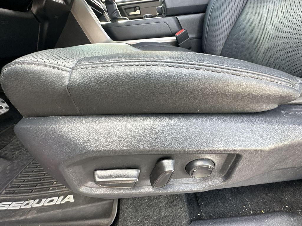 2025 Toyota Sequoia SR5