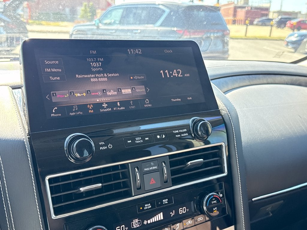 2023 INFINITI QX80 Premium Select