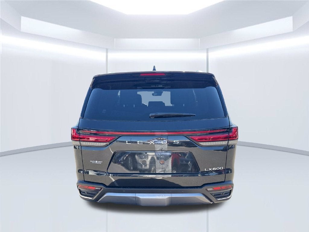 2025 Lexus LX 600 Premium