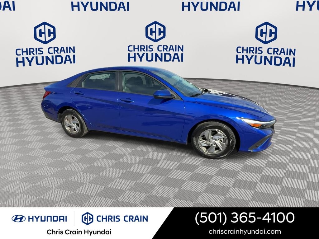 2024 Hyundai Elantra SE