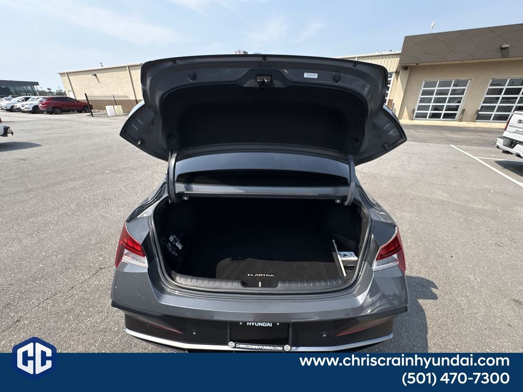 2024 Hyundai Elantra Limited