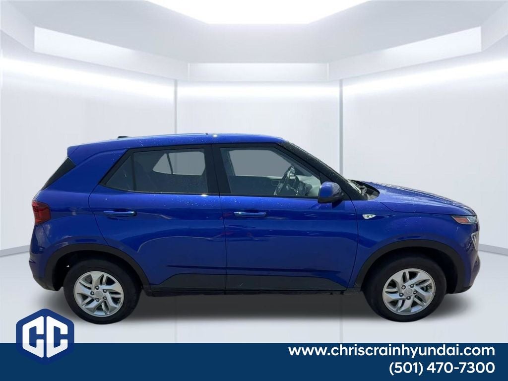 2025 Hyundai Venue SE