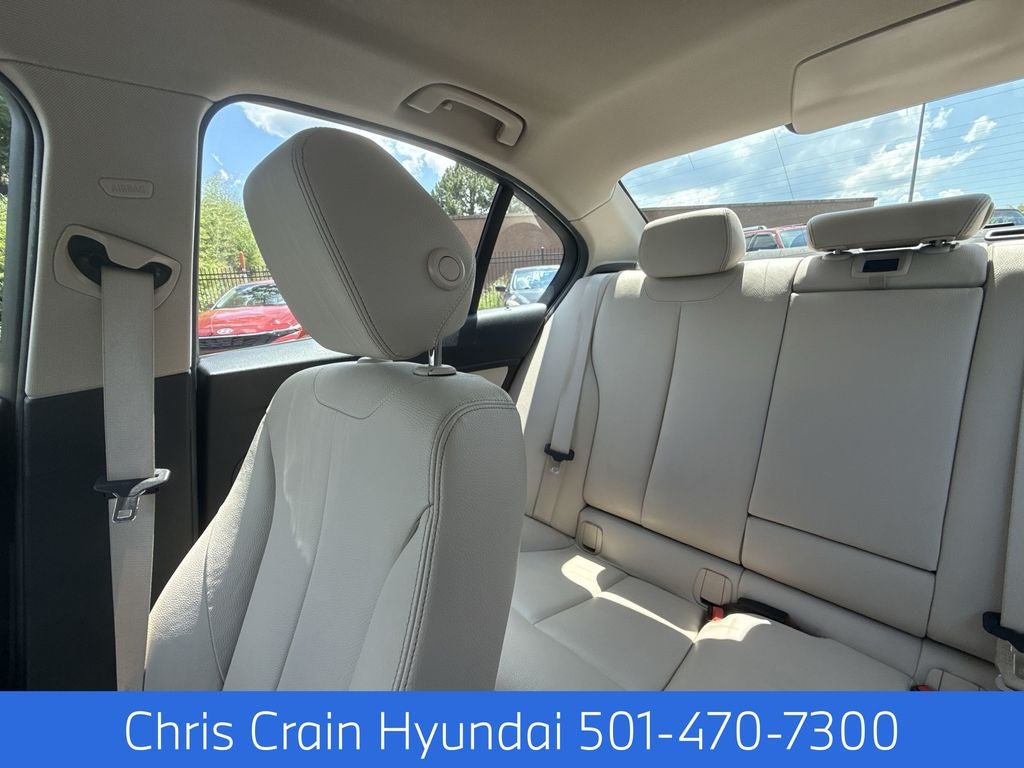 2015 BMW 3 Series 328i