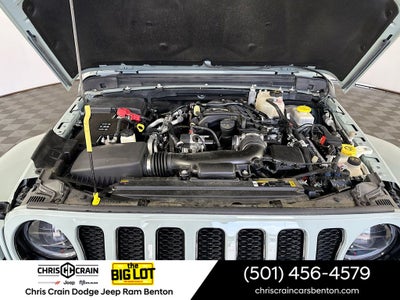 2023 Jeep Wrangler 4-Door Sahara Altitude 4x4