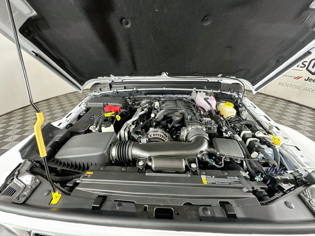 2027 Jeep Wrangler WRANGLER 4-DOOR SAHARA