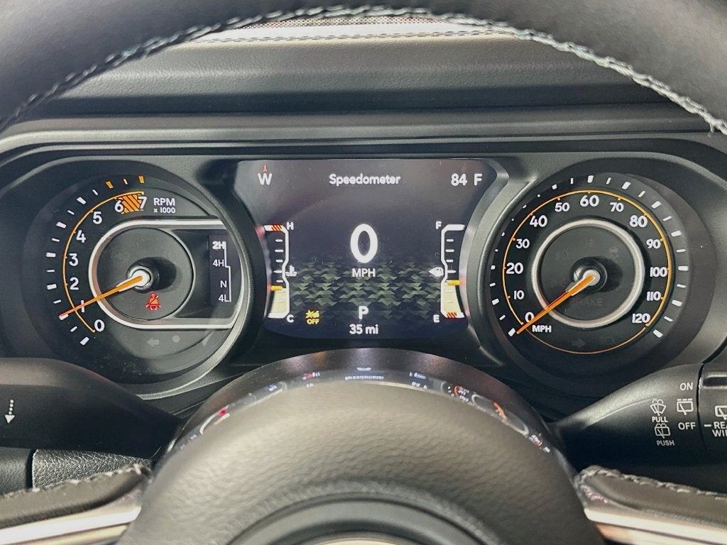 2027 Jeep Wrangler WRANGLER 4-DOOR SAHARA
