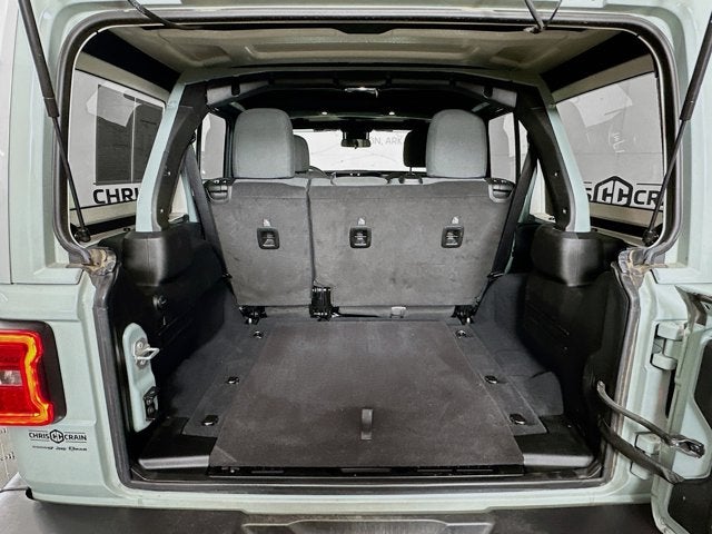 2024 Jeep Wrangler 4-Door Sahara 4x4