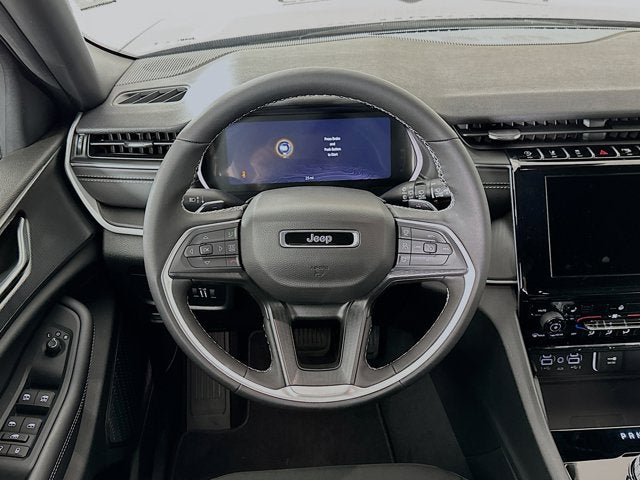 2025 Jeep Grand Cherokee GRAND CHEROKEE LAREDO X 4X2