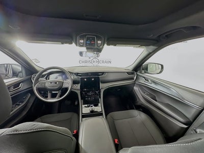 2025 Jeep Grand Cherokee GRAND CHEROKEE LAREDO X 4X2