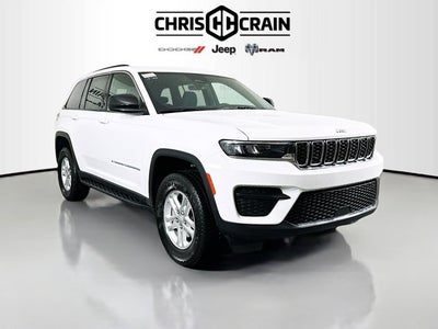 2025 Jeep Grand Cherokee GRAND CHEROKEE LAREDO 4X2