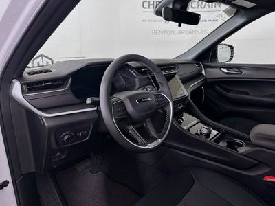 2025 Jeep Grand Cherokee GRAND CHEROKEE LAREDO 4X2