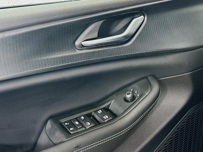 2025 Jeep Grand Cherokee GRAND CHEROKEE LAREDO 4X2