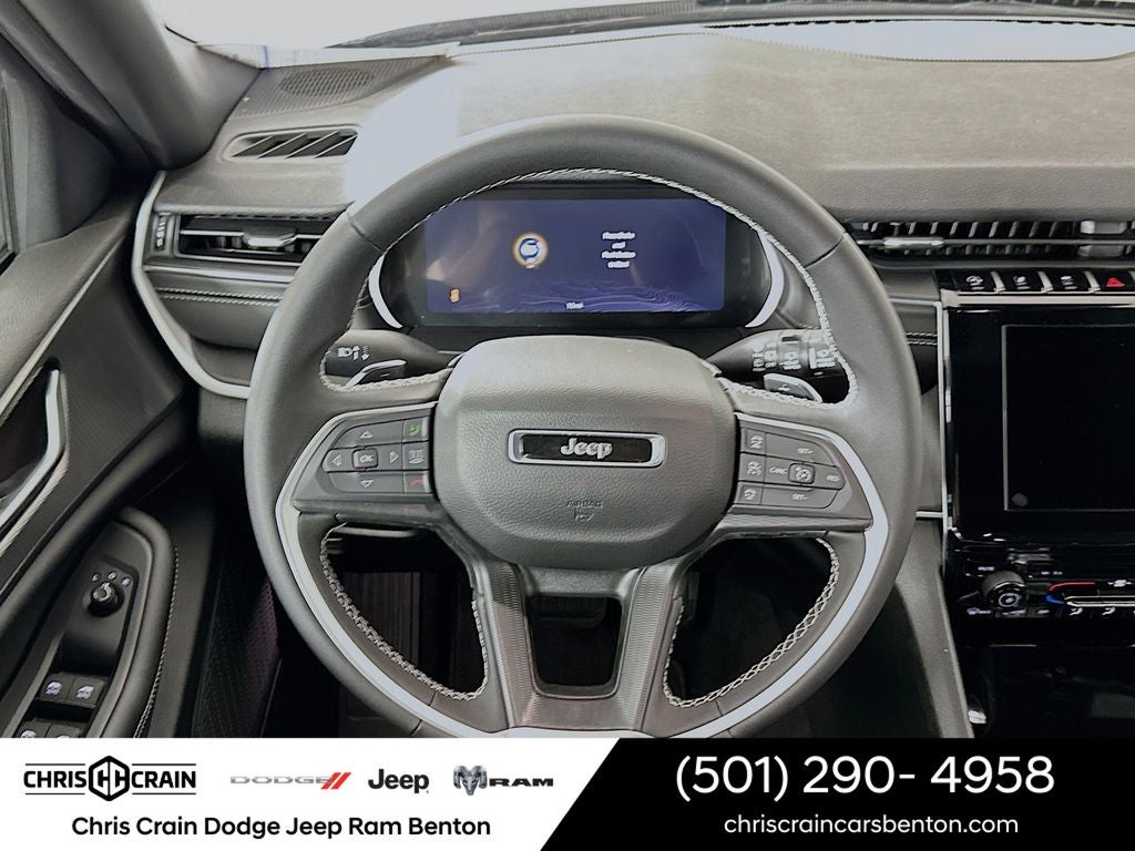 2025 Jeep Grand Cherokee GRAND CHEROKEE LAREDO X 4X2