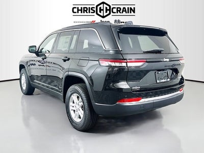 2025 Jeep Grand Cherokee GRAND CHEROKEE LAREDO 4X2