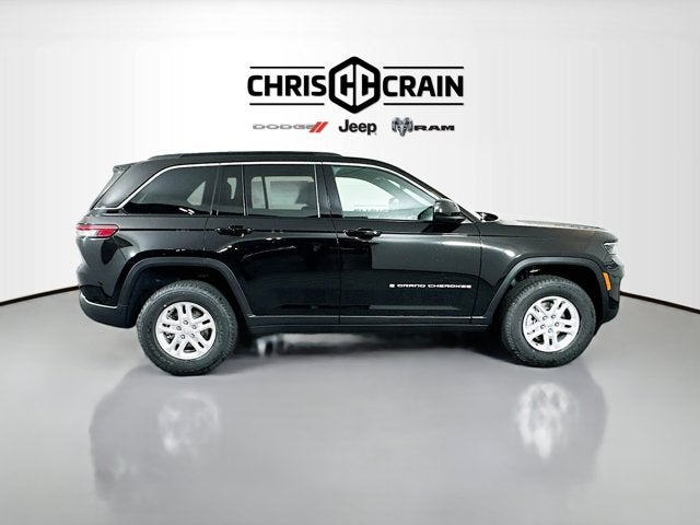 2025 Jeep Grand Cherokee GRAND CHEROKEE LAREDO 4X2