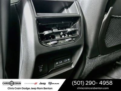 2027 Jeep Grand Cherokee Laredo Altitude