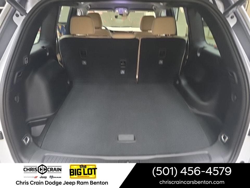 2025 Jeep Grand Cherokee Limited 4x2
