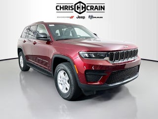 2025 Jeep Grand Cherokee GRAND CHEROKEE LAREDO 4X4