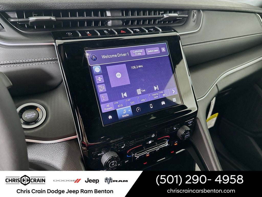 2026 Jeep Grand Cherokee GRAND CHEROKEE LAREDO X 4X4
