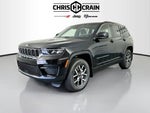 2027 Jeep Grand Cherokee GRAND CHEROKEE LAREDO 4X4
